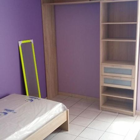 Chambre n°1 dans la maison du bonheur Les Abymes Extérieur photo